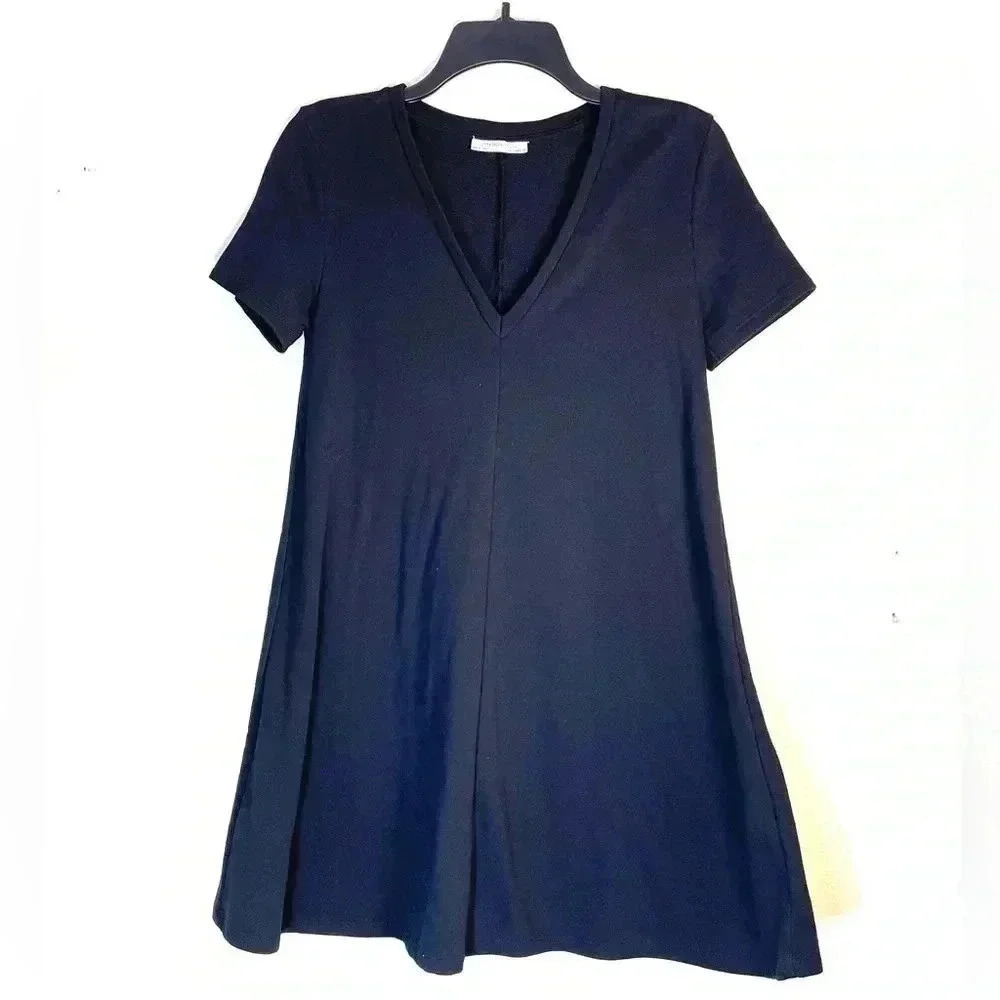 Zara Trafaluc Women Size Small Black V-Neck  Sweatshirt Dress Short Sleeve